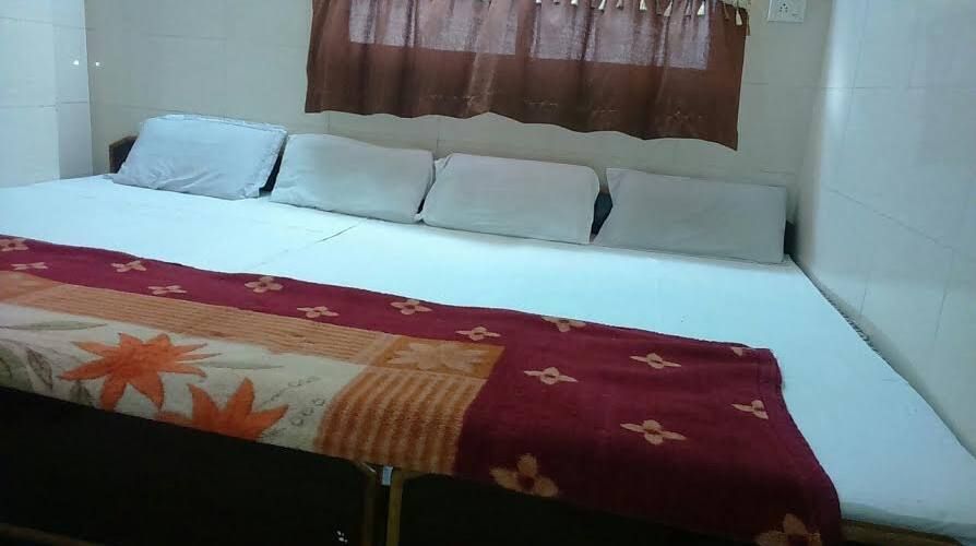 undefined Hotel Neha Palace 8